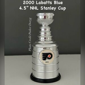 Vintage 2000 NHL Stanley Cup Replica with Philadelphia Flyers Logo